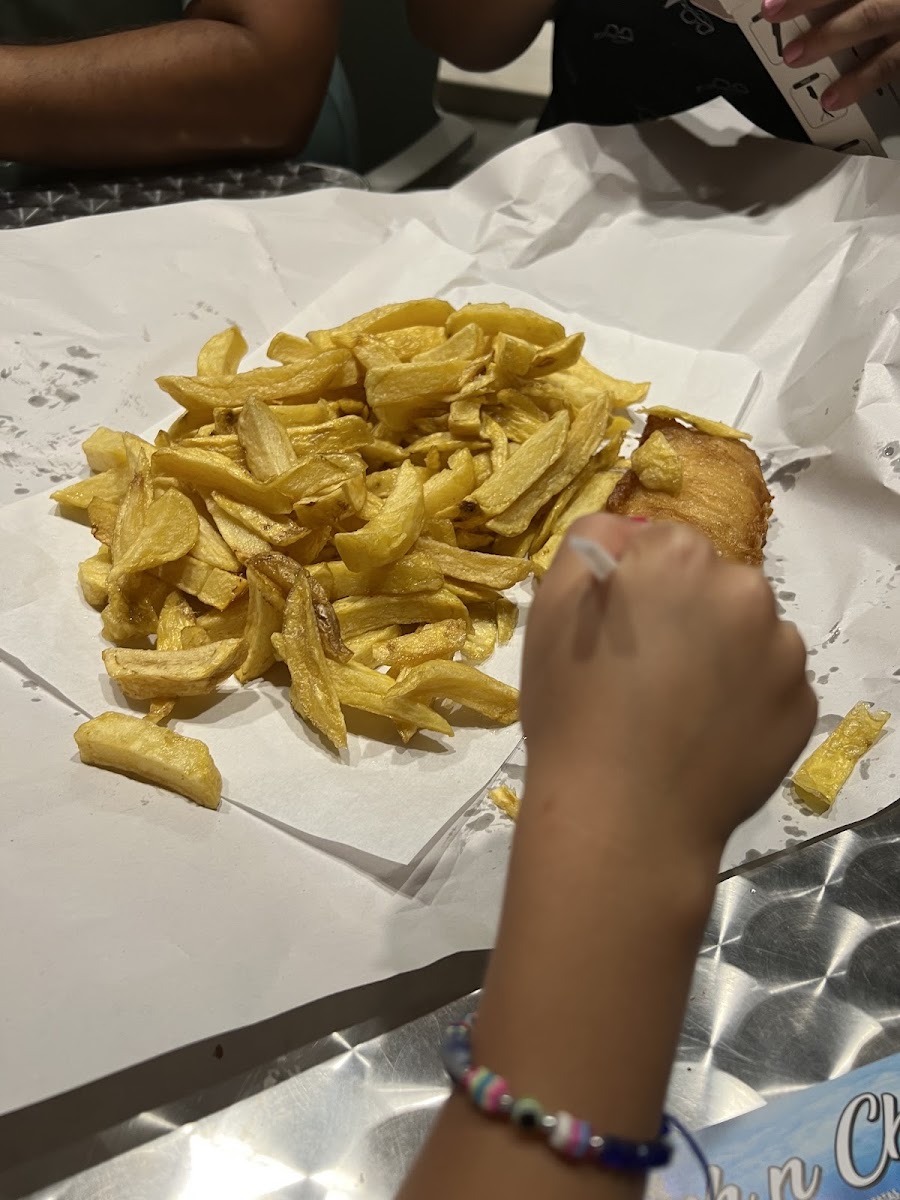 Fish N Chips Photos 9