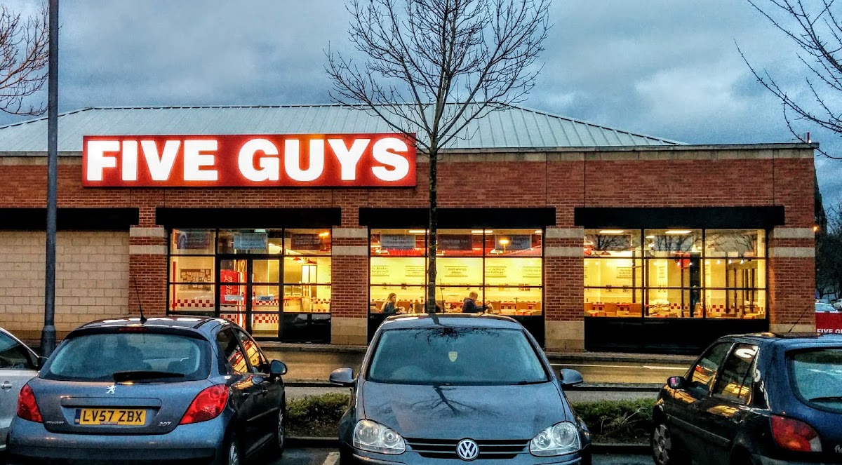 Five Guys Burgers And Fries Leeds Cardigan Fields