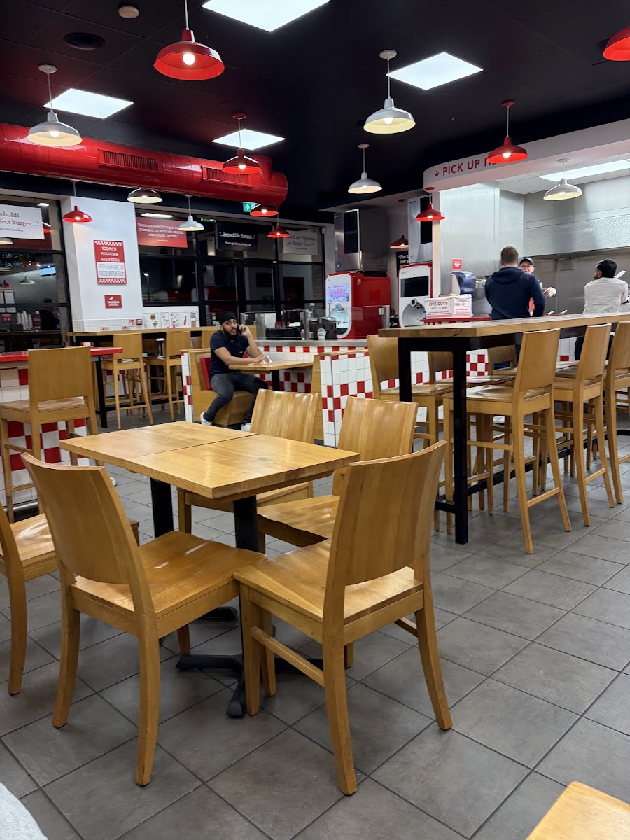 Five Guys Burgers And Fries Leeds Cardigan Fields Photos 2