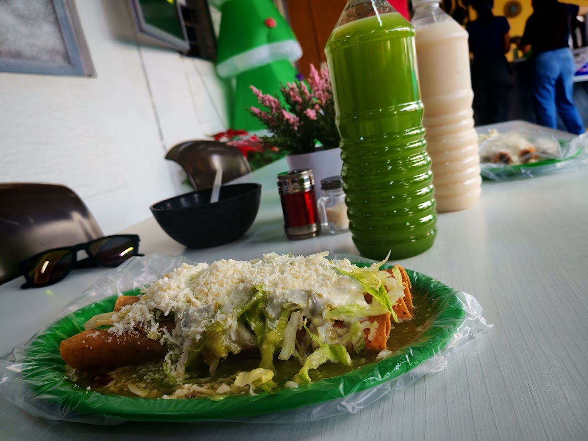 Flautas Parkes Photos 2