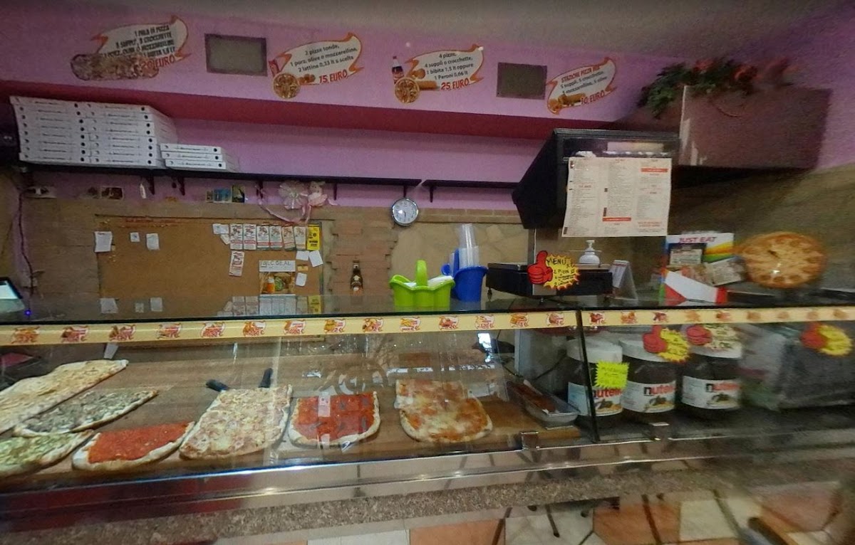Fm 90 Stazione Pizza Roma