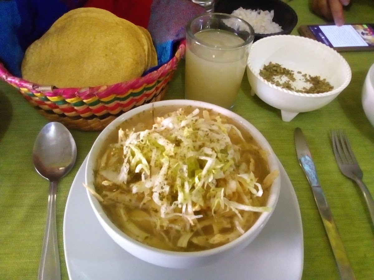 Fonda La Tradición Mexicana