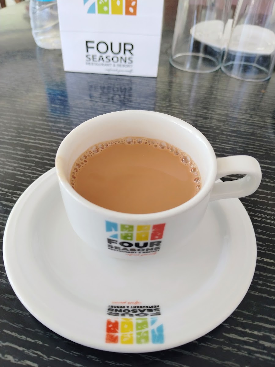 Four Seasons Restaurant & Resort Photos 2
