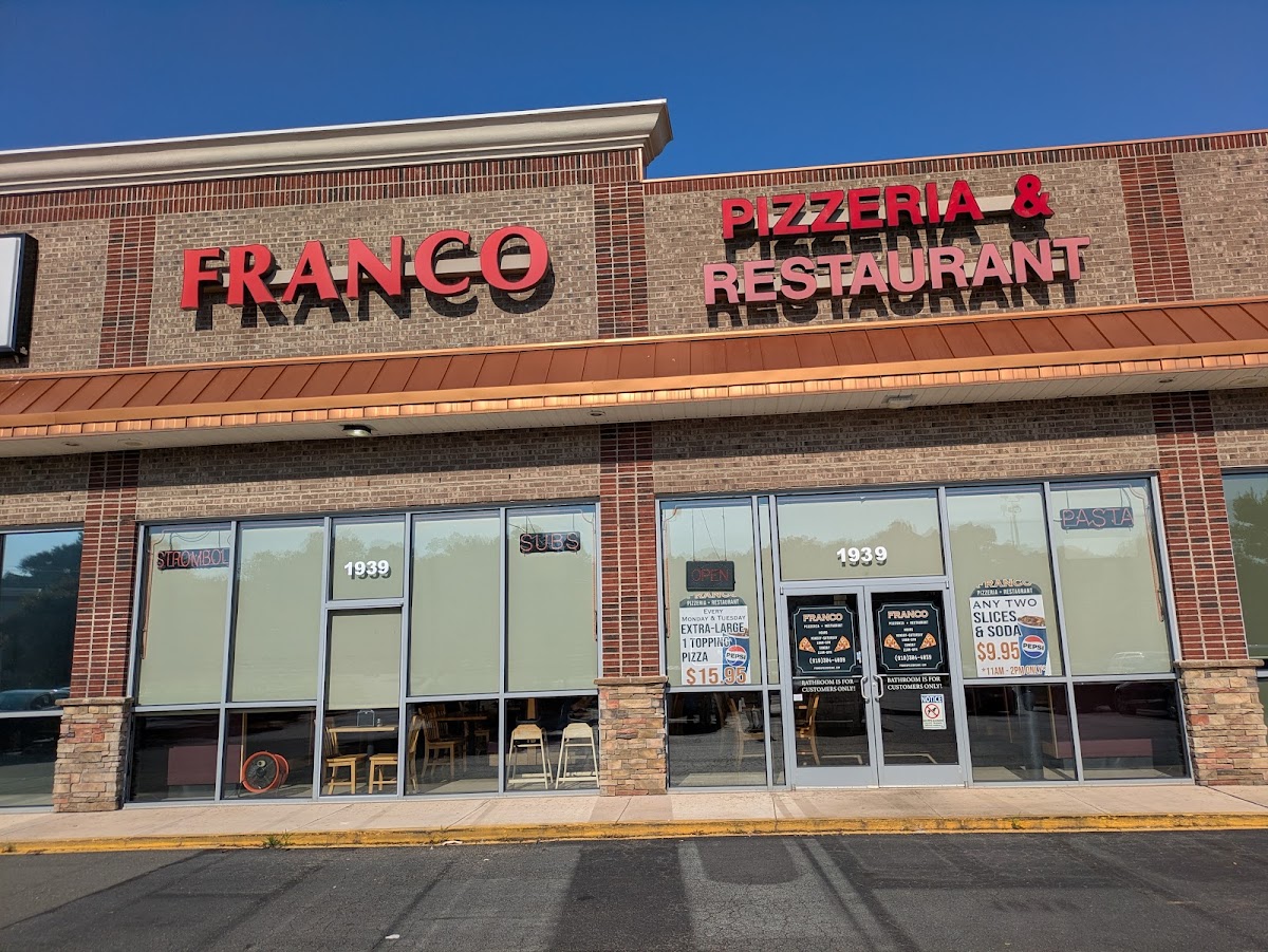 Franco Pizzeria Photos 2