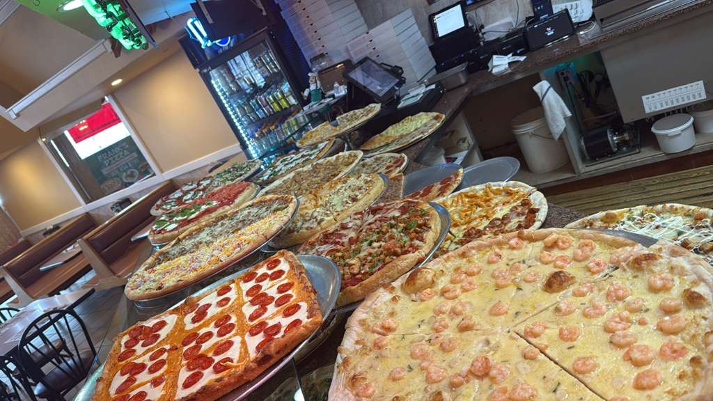 Franks Pizza & Italian Restaurant (Phillipsburg) Photos 2