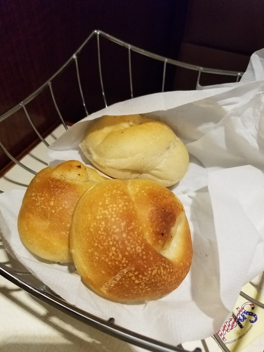 Frank's Pizza & Restaurant Photos 9