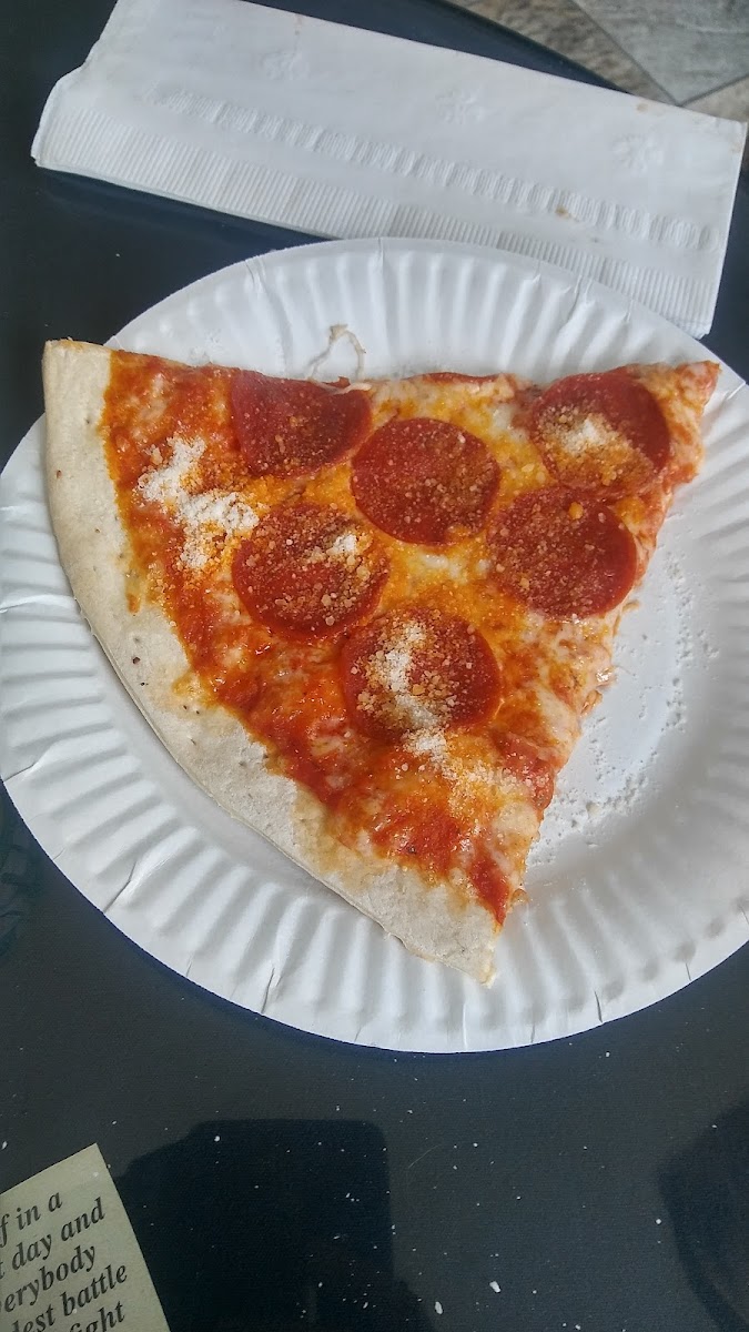 Fregene's Pizza Photos 9