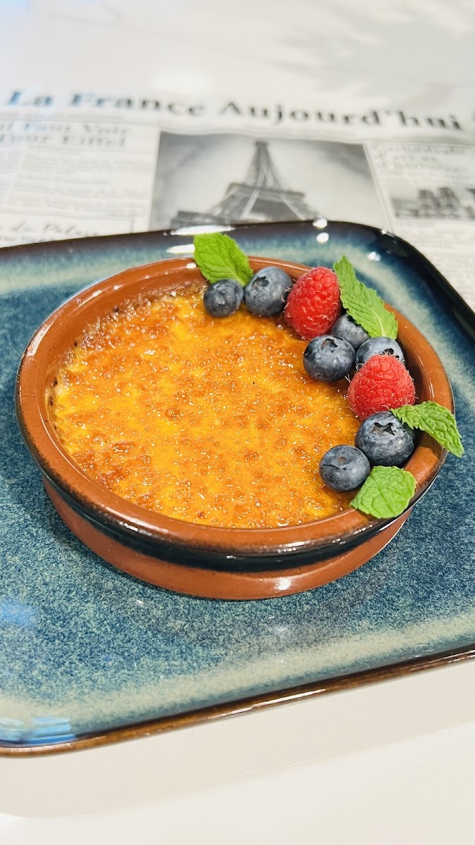 French Cafe : Breakfast & Lunch Photos 9