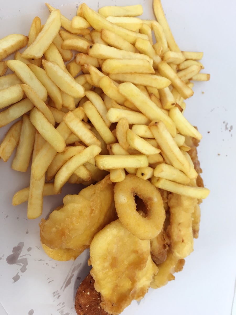 Fresh Fish Basket Photos 9