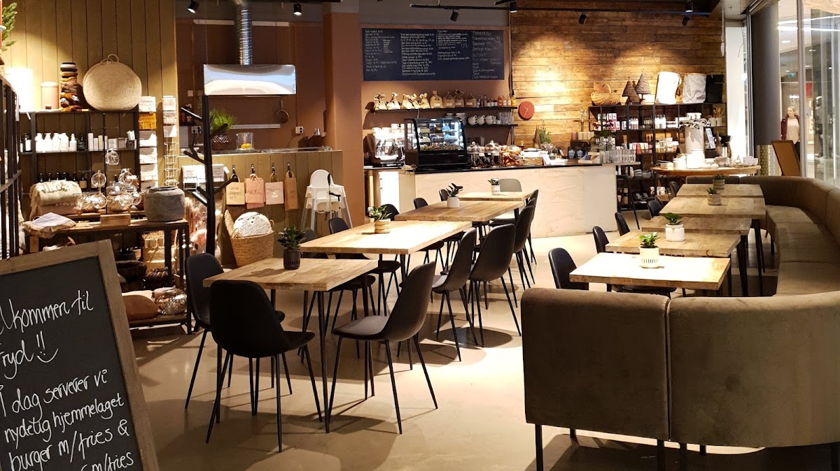 Fryd Kafé & Interiør As