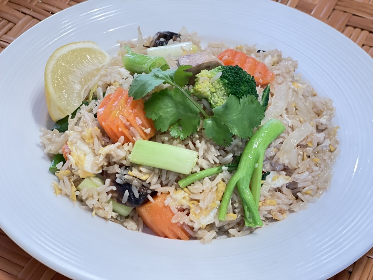 Gai Yang Vithaya Thai Kitchen Photos 2