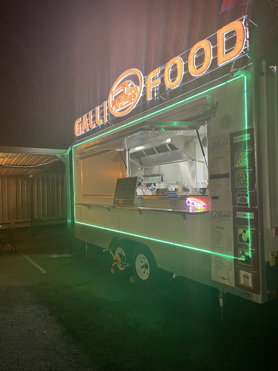 Galli Food, Pure Veg Nepalese Street Food