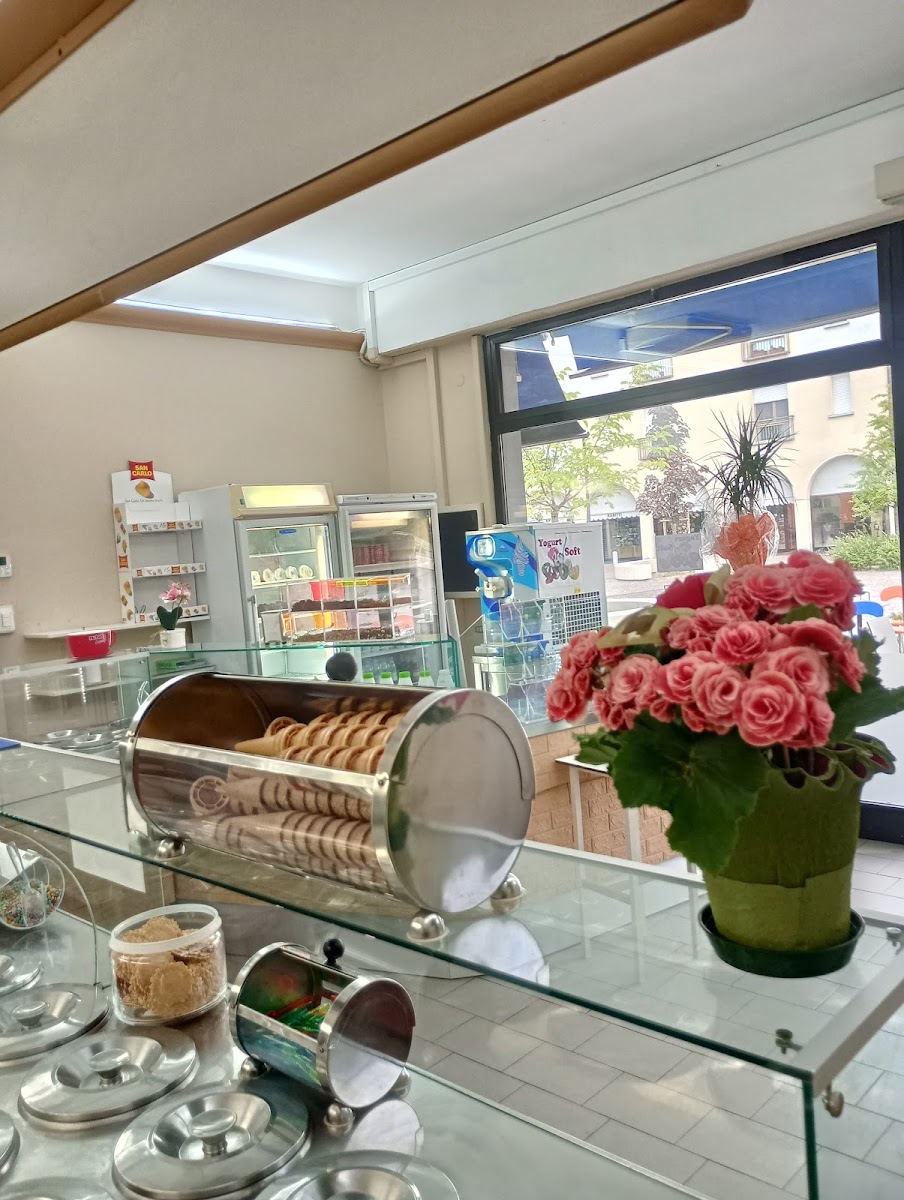 Gelateria Stop Photos 2
