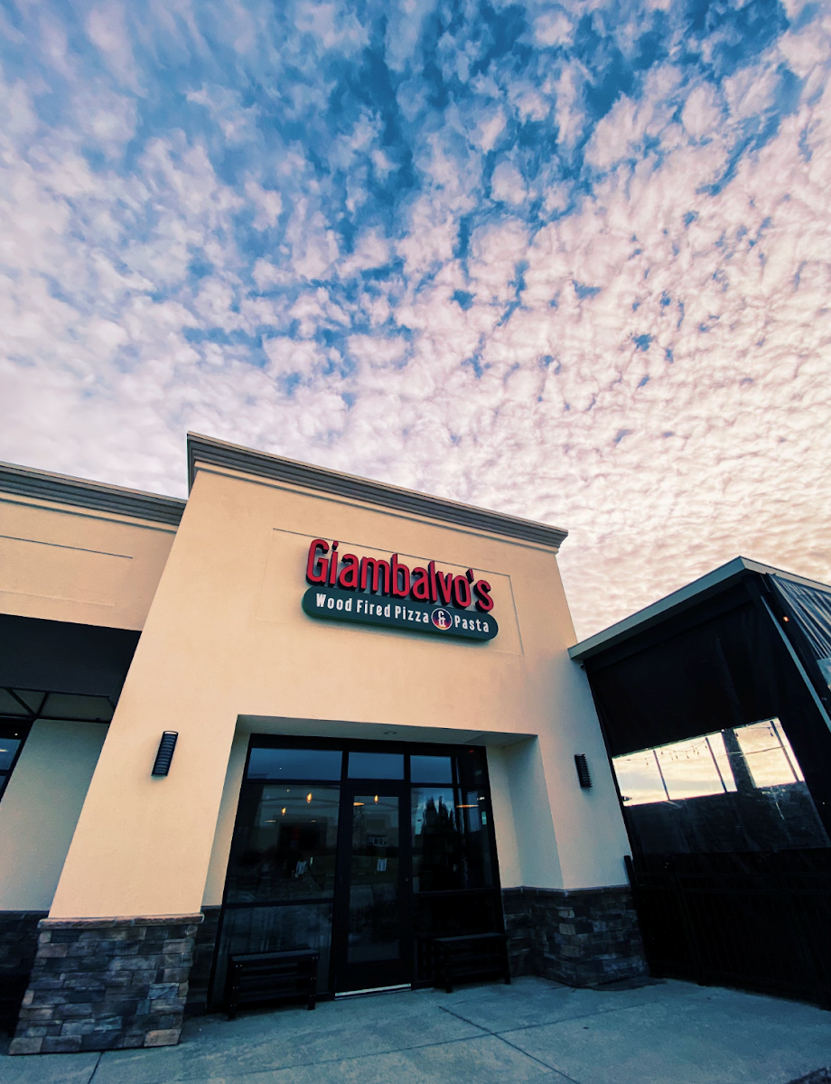 Giambalvo’S Wood Fired Pizza & Pasta