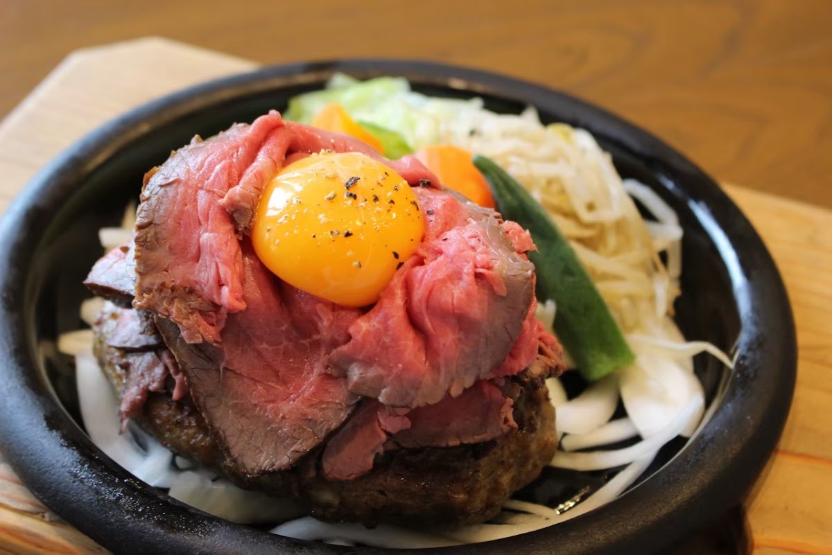 Gingonchan Yokkaichi Photos 2