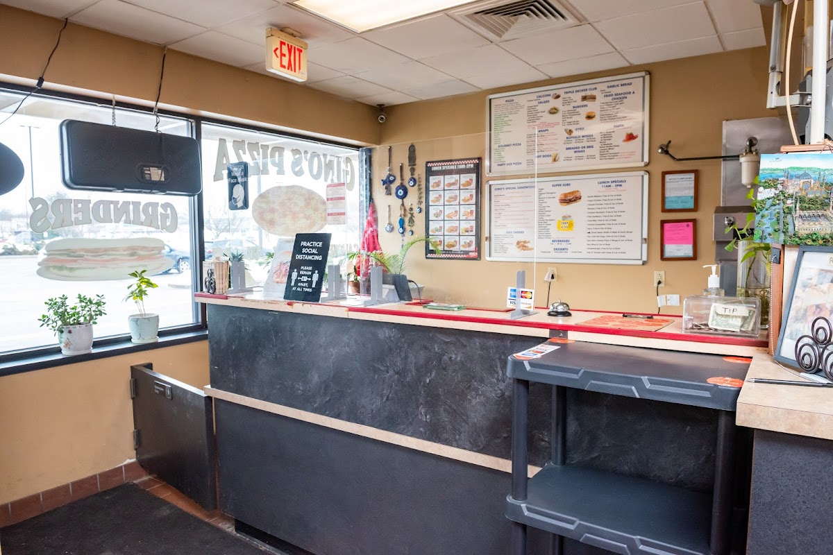 Gino's Pizza & Ranch House