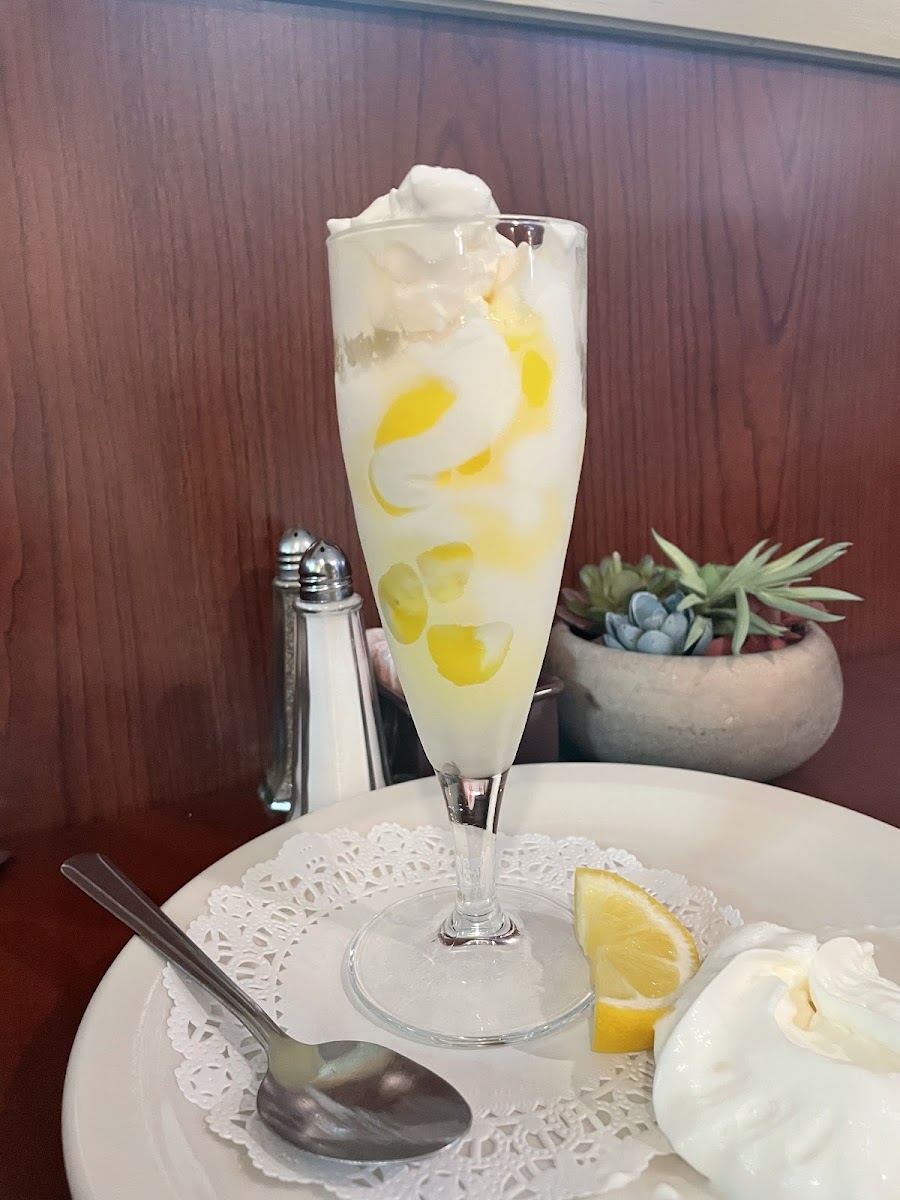 Giovanni's Pizza And Restaurant Photos 9
