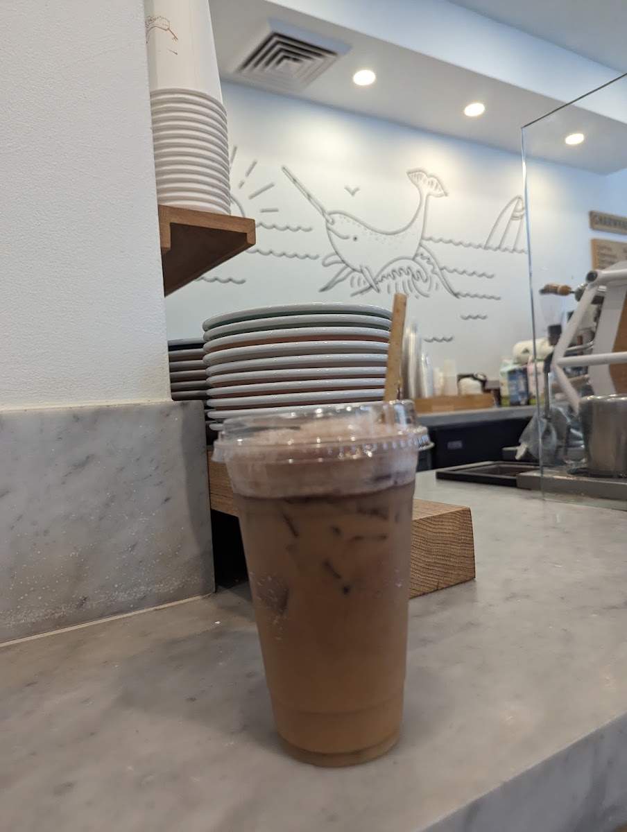 Gnarwhal Coffee Co. Photos 9