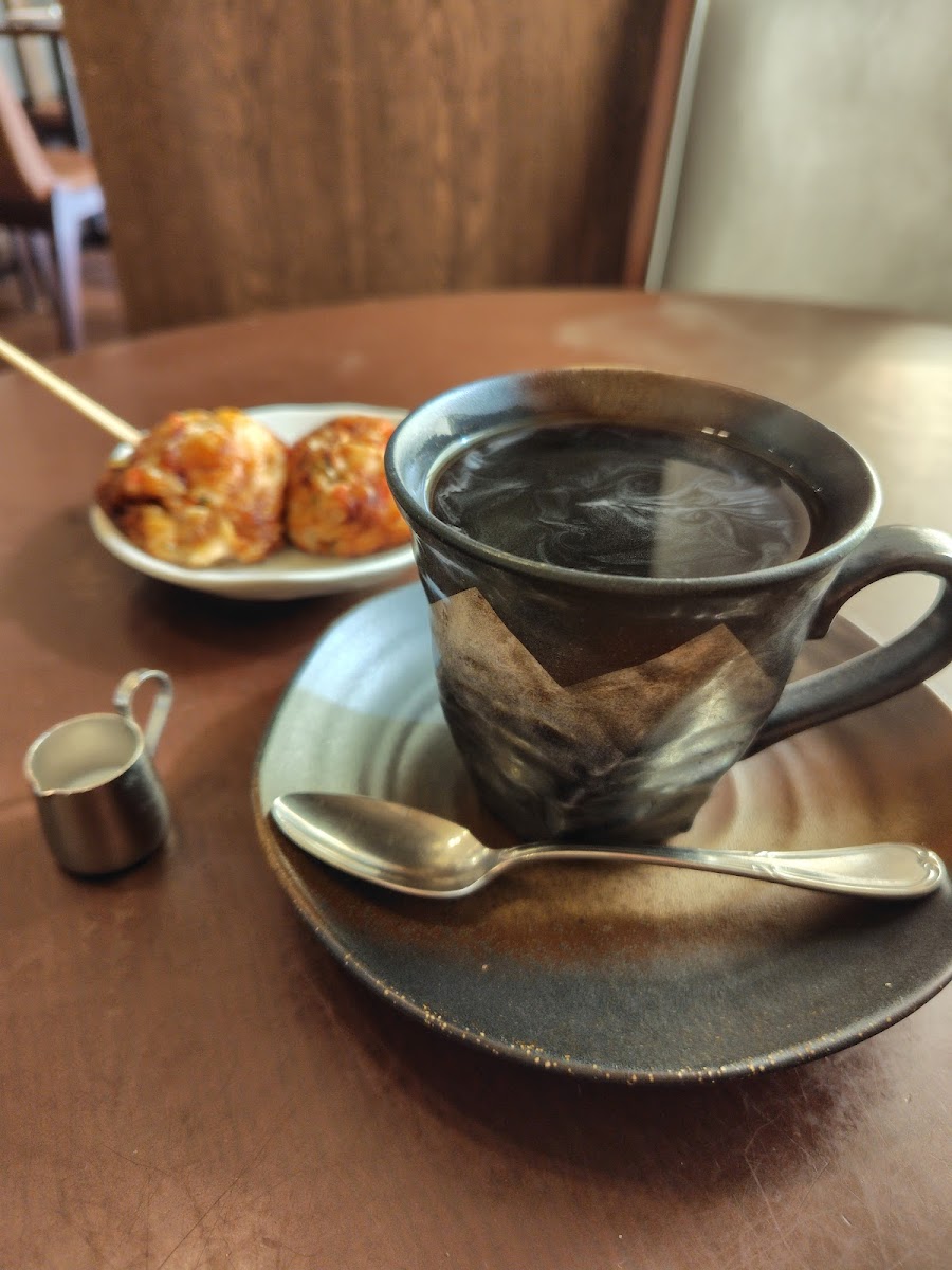 Gogo Cafe Photos 2