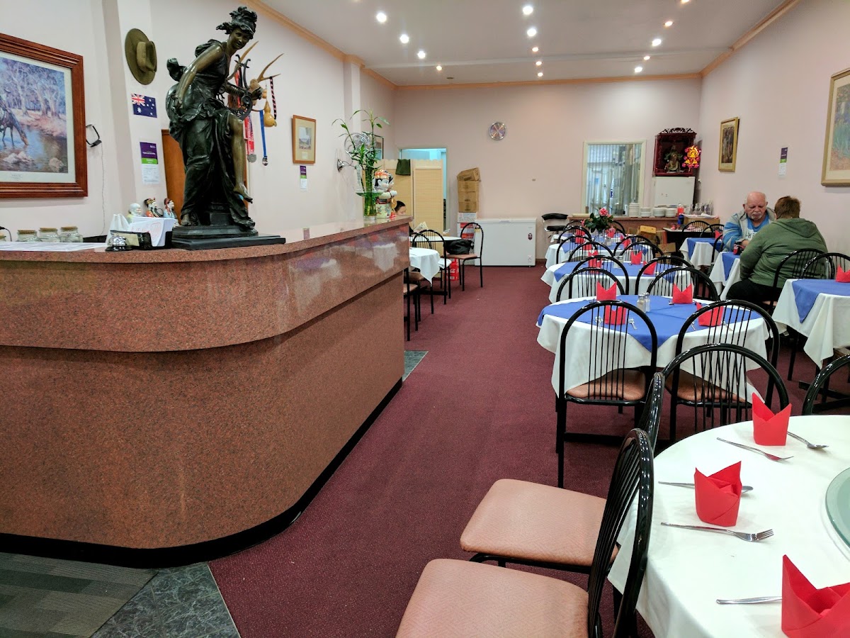 Golden Chopsticks Chinese Restaurant