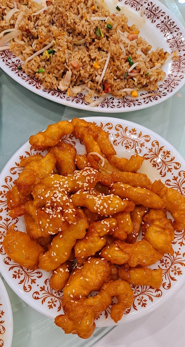 Golden Chopsticks Chinese Restaurant Photos 2