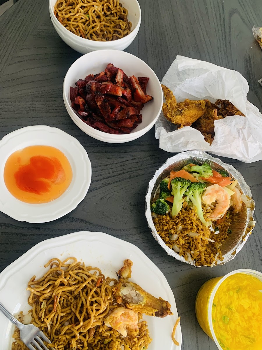 Golden Crown Restaurant Photos 2