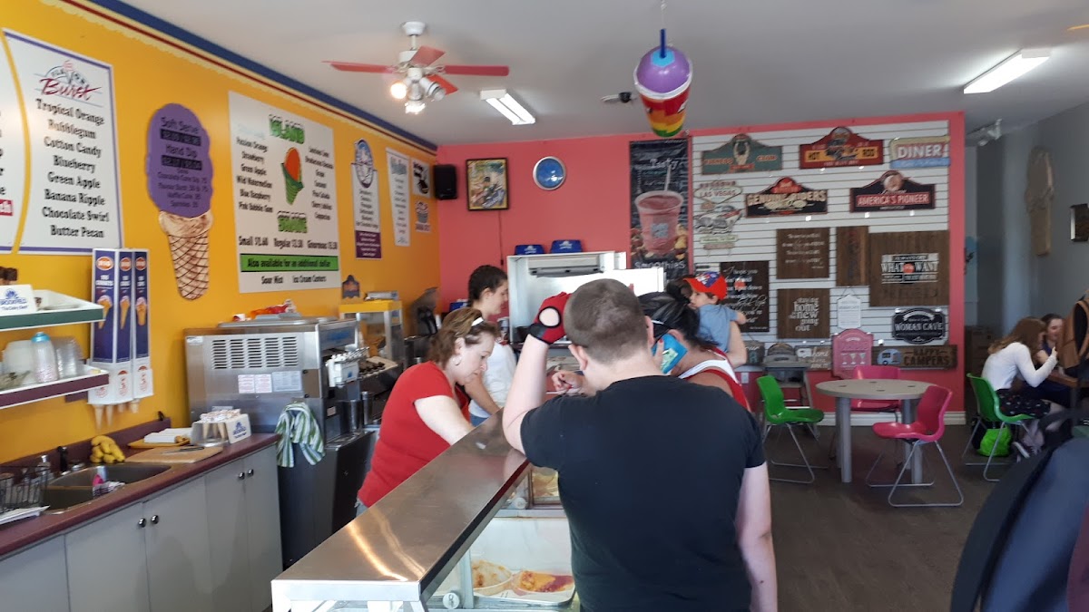 Golden G Dairy Bar Photos 9