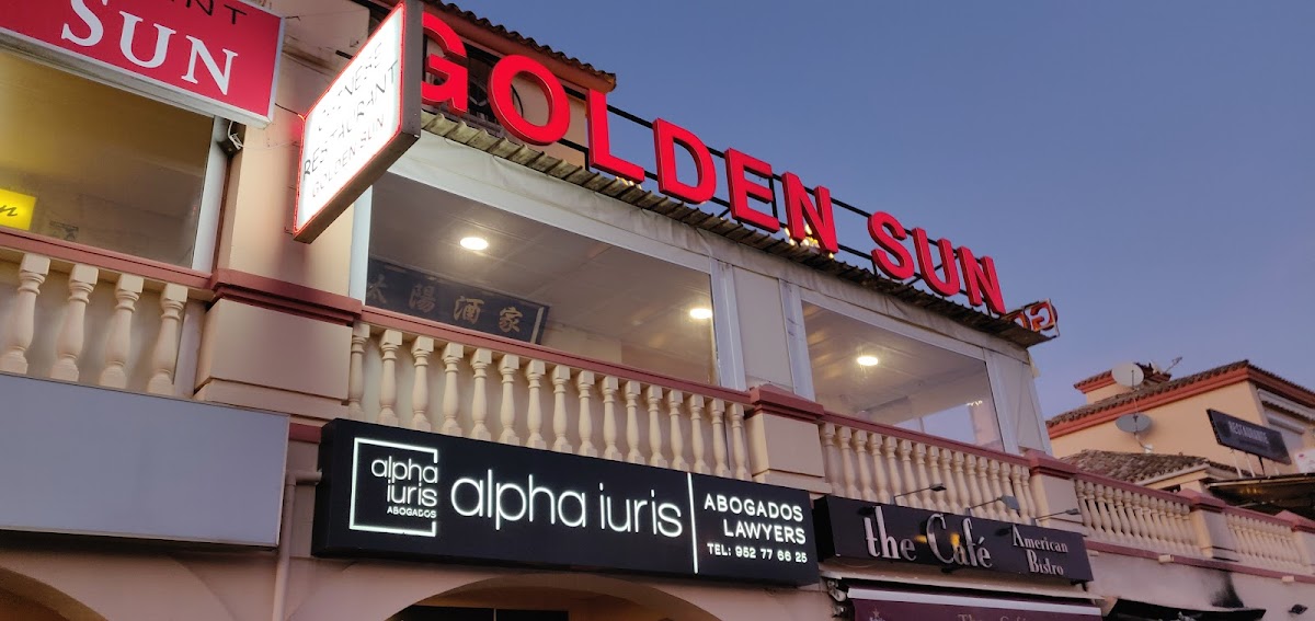 Golden Sun, Chinese Restaurant
