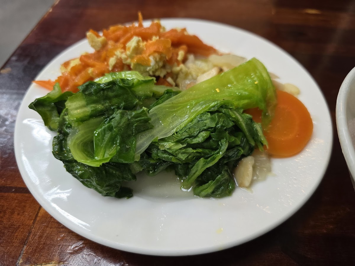 Goose Hou Eatery Photos 2