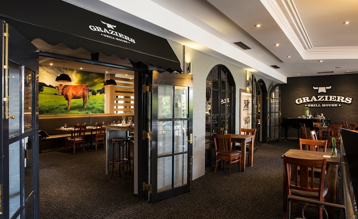 Graziers Grill House At The Stamford