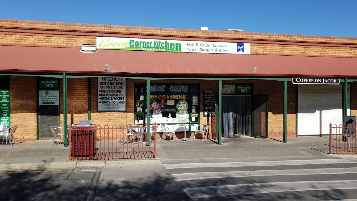 Green Corner Kitchen