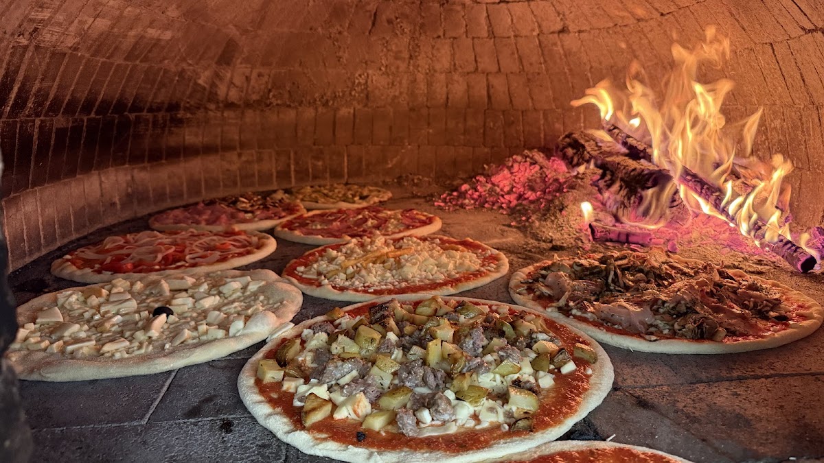 Green House Pizza & Cucina Photos 2
