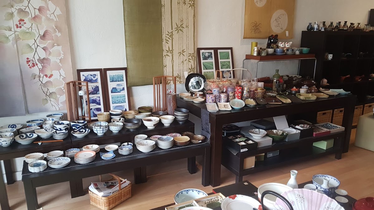 Green Tea House