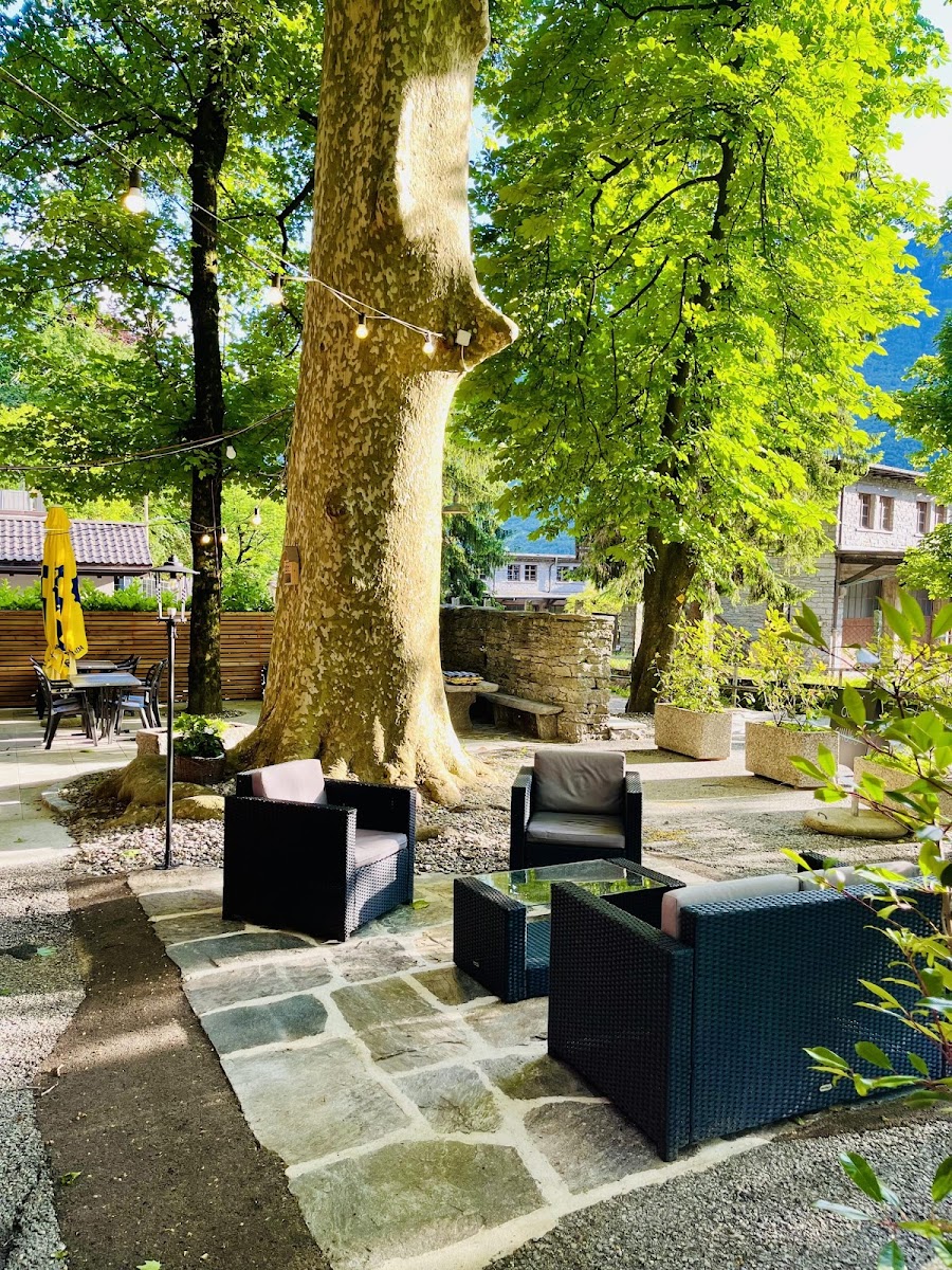 Grotto Pini
