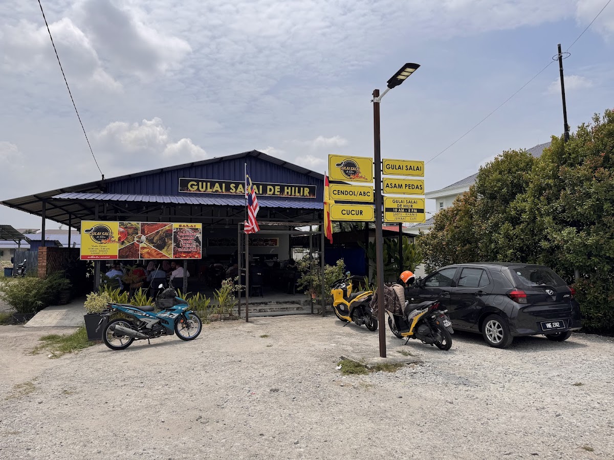 Gulai Salai De Hilir