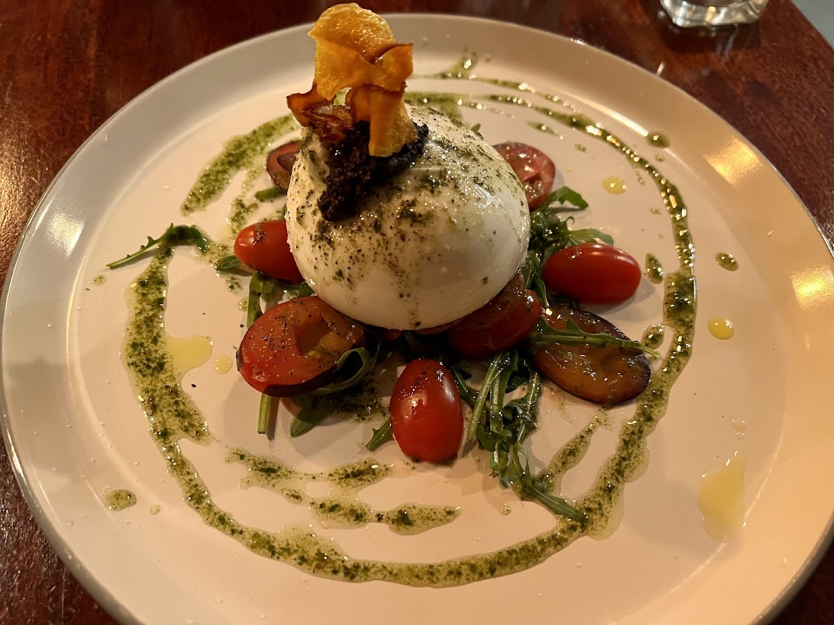 Gusto - Wine Bar & Restaurant Photos 2