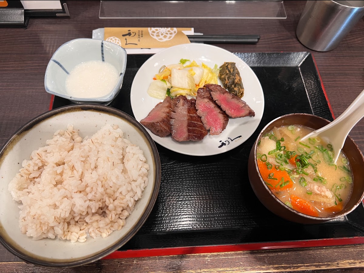 Gyutan Sumiyaki Rikyu Hakata Deitos Branch Photos 2
