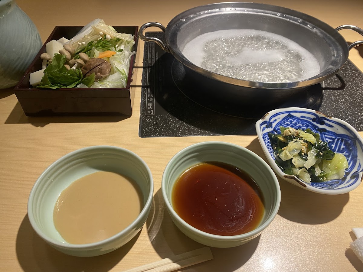 Gyuzen Shijo Karasuma Store Photos 9