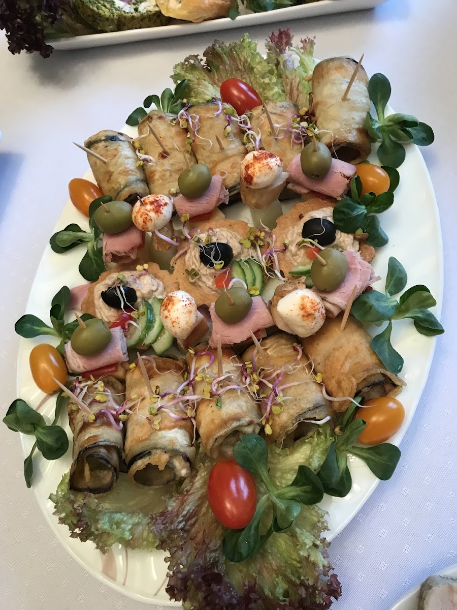 Halova Pizza & Restaurant Photos 2
