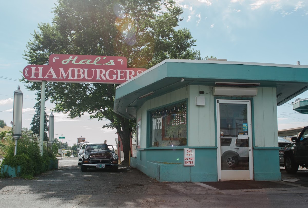 Hal's Hamburgers Photos 2