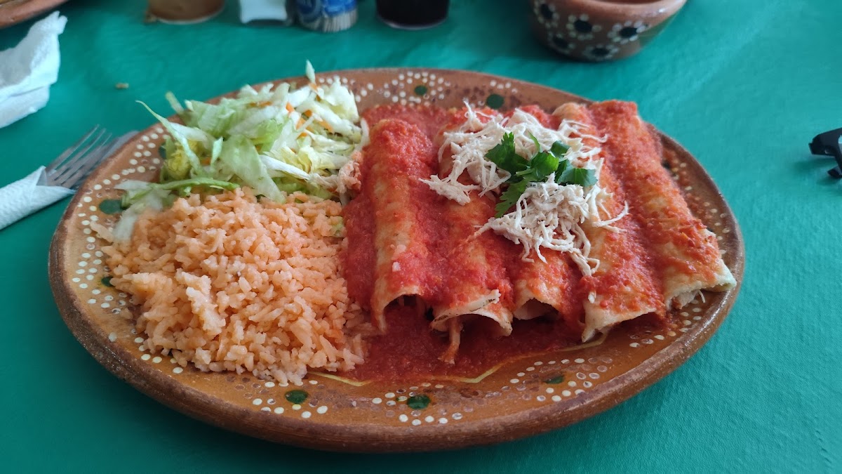 Hannia’S Restaurant