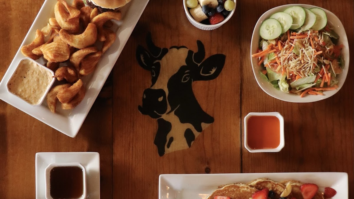 Happy Cow Cafe Photos 2
