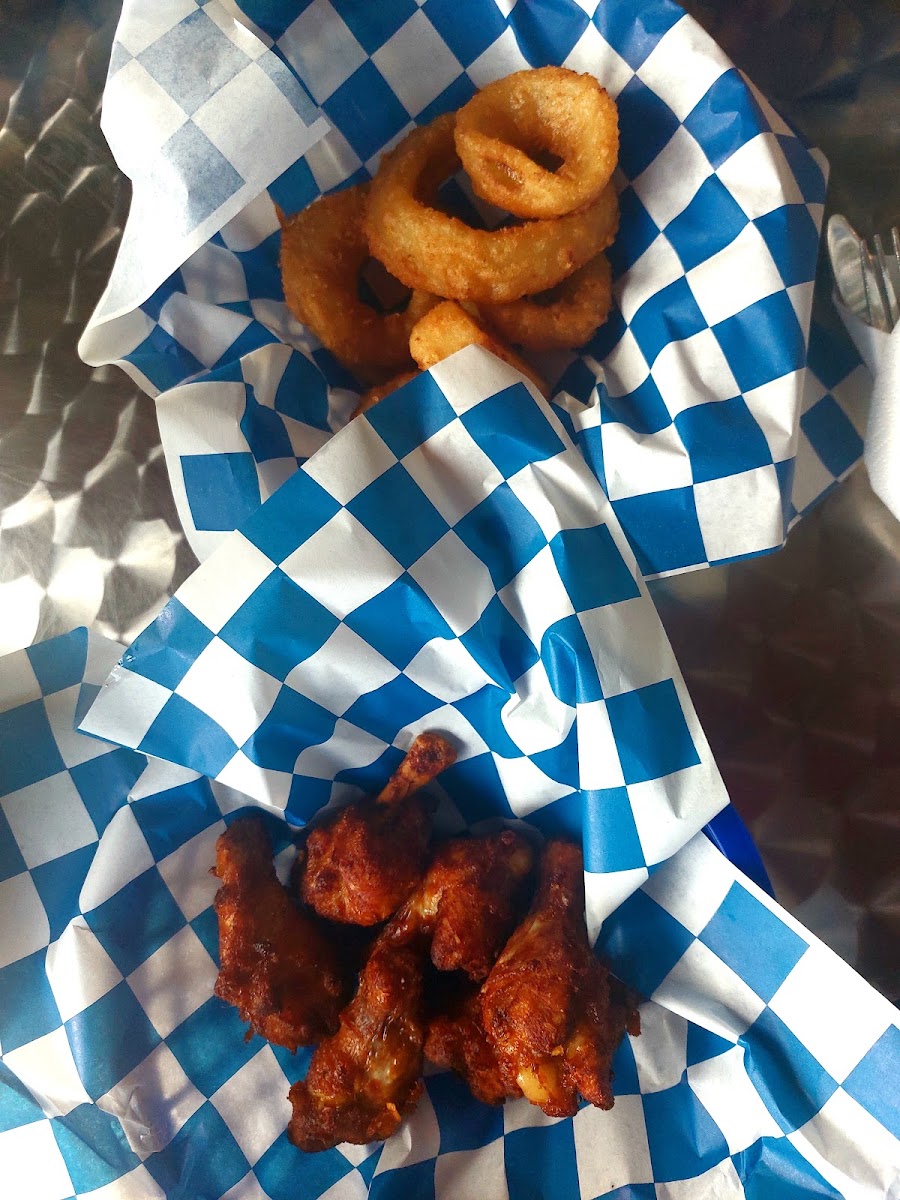 Happy Days Burger Photos 9