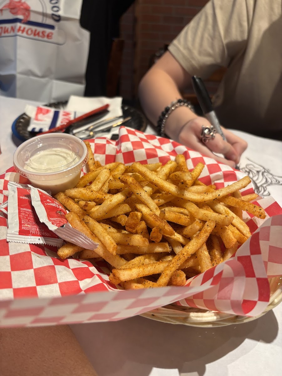 Harbor Seafood Cajun House & Ramen Photos 2