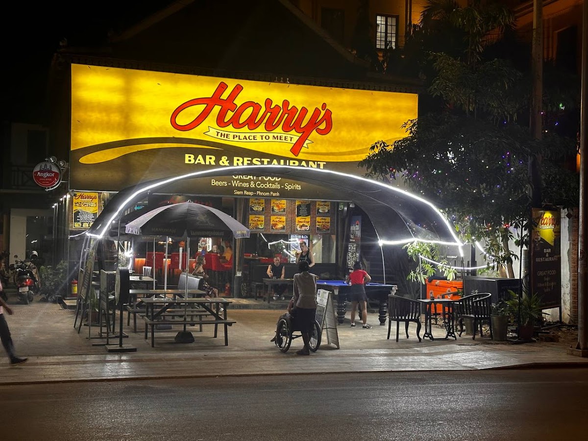 Harry's Bar & Restaurant Sr