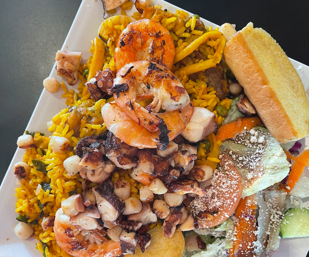 Hector's Mariscos Photos 9