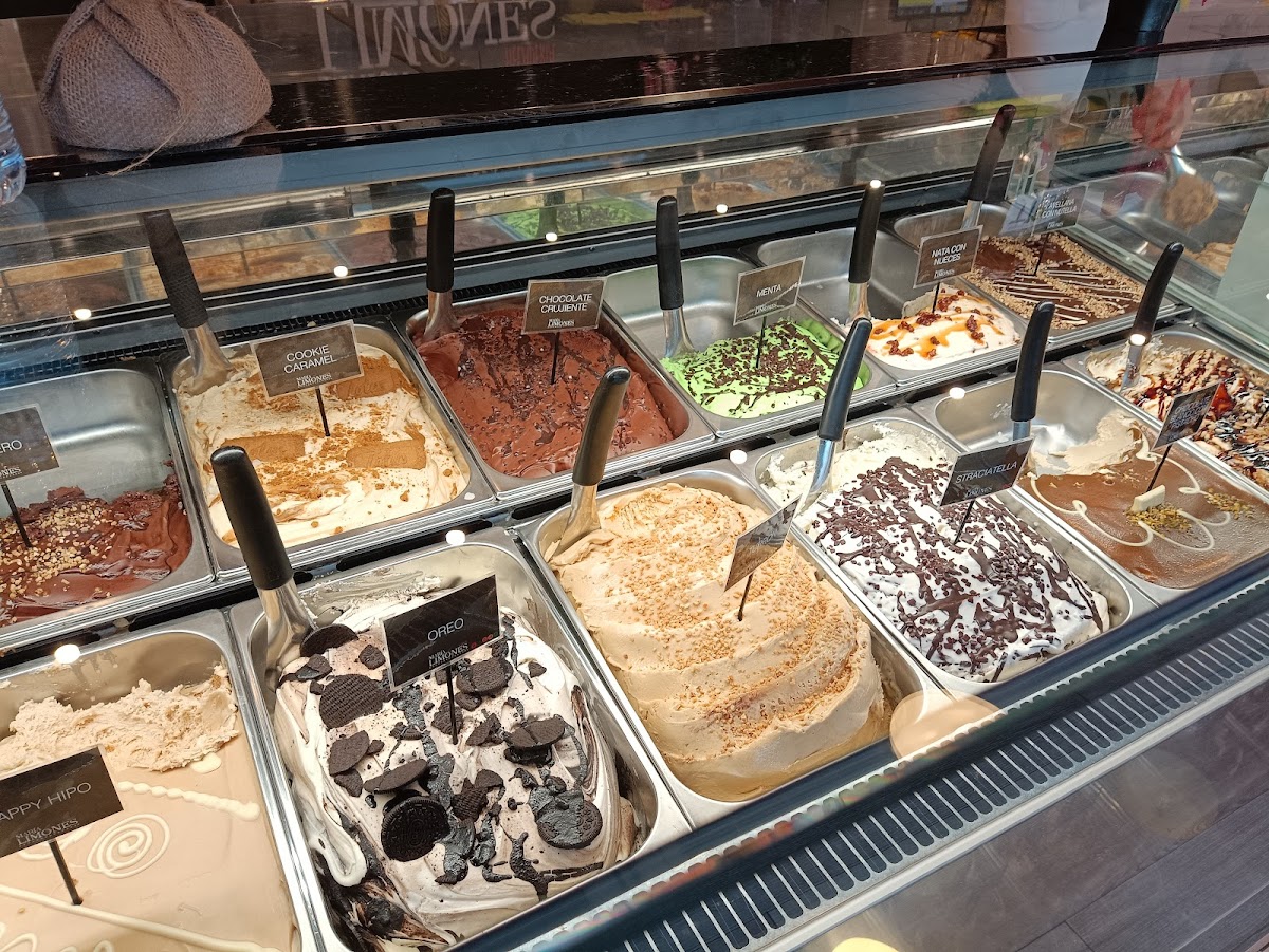 Heladeria Maria Limones Puente Y Pellón