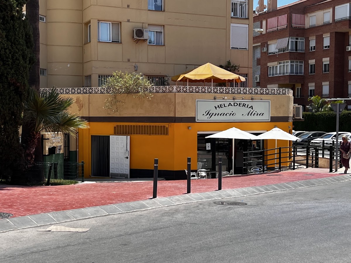 Heladería Y Pastelería Ignacio Mira