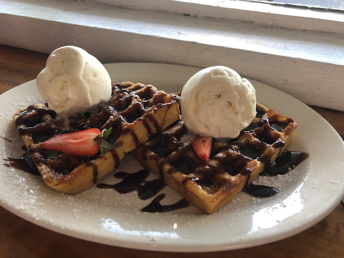 Helga's Pancake House Photos 9