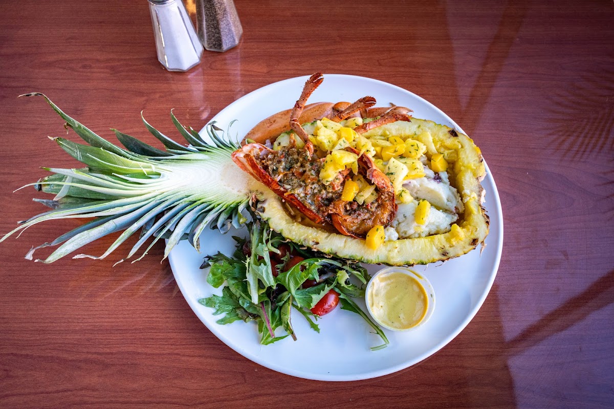 Hellshire Cuisine Photos 9